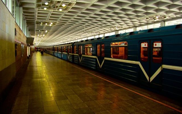 Проверка в метро спб
