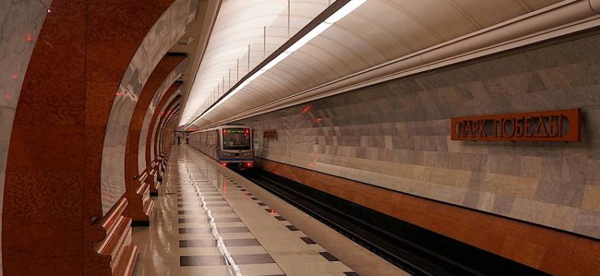 Глубина заложения станций петербургского метрополитена